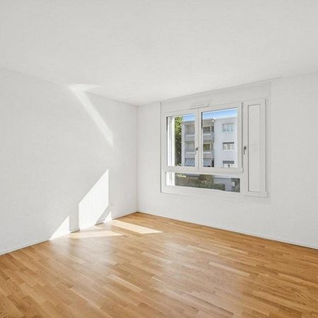 Première location - Quartier familial à proximité de la ville - Photo 4