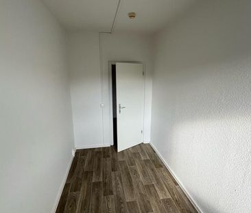 *Frisch saniert für die kleine Familie! - Herrliche 3-Raum-Wohnung ... - Foto 1
