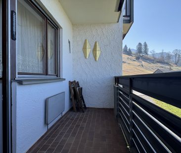 Rustikale 3-Zimmerwohnung in ruhiger Berglage in Zwischenwasser - Photo 2