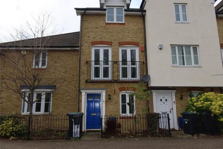 3 bedroom terraced house to rent - Photo 2