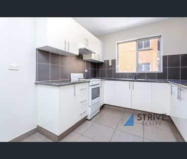 11/8 Drummond Street, Warwick Farm, NSW 2170 - Photo 4