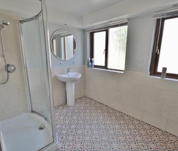 68 Donaghadee Road, Newtownards, BT23 7EU - Photo 4