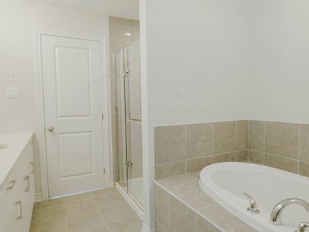 For Lease - 531 SONMARG Crescent, Barrhaven, Ontario - Photo 5