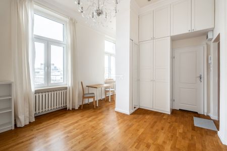 Klasyczne | Winda | Doskonała lokalizacja - Zdjęcie 3