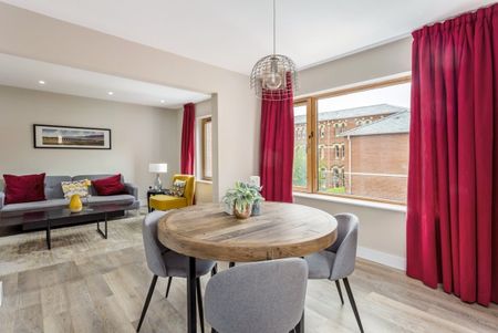 2 bedroom apartment to rent - Photo 3