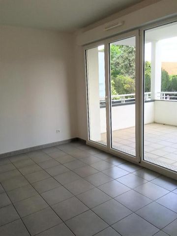 Location Appartement 2 pièces 44m² VALENCE 26000 - Photo 3