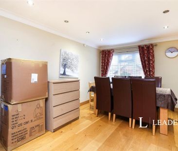 4 bedroom detached house to rent - Photo 6