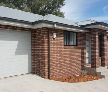 NORTH TAMWORTH - Modern Villa in Convenient Location - Photo 1