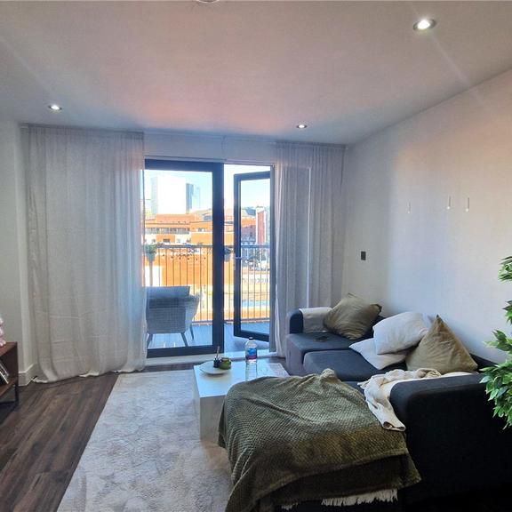 1 bedroom apartment to rent - Photo 1