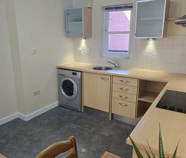 2 Bed Flat, Lower Earley, RG1 - Photo 6