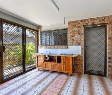 4 Jarman Court, Mundingburra QLD 4812 - House For Rent | Domain - Photo 6