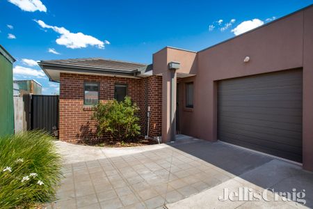 4/89 St Vigeons Road, Reservoir - Photo 4