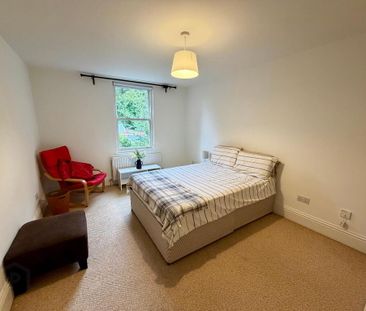 Apt E, Seaver House, 138 Malone Road, Belfast, BT9 5LH - Photo 6