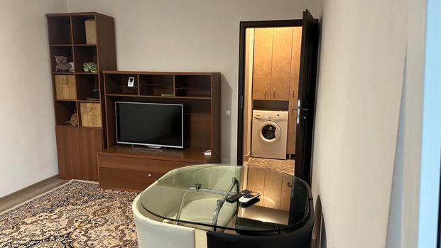 Dacia eminescu calea mosilor etaj 3 - Fotografie 1