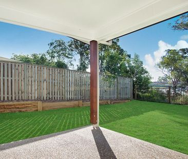 MODERN HOME IN CONVENTIENCE LOCATION - Photo 3