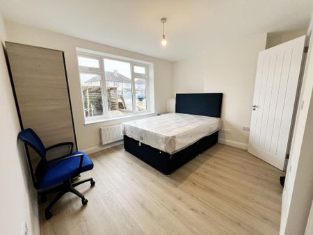 1 bedroom house of multiple occupation to rent - Photo 2