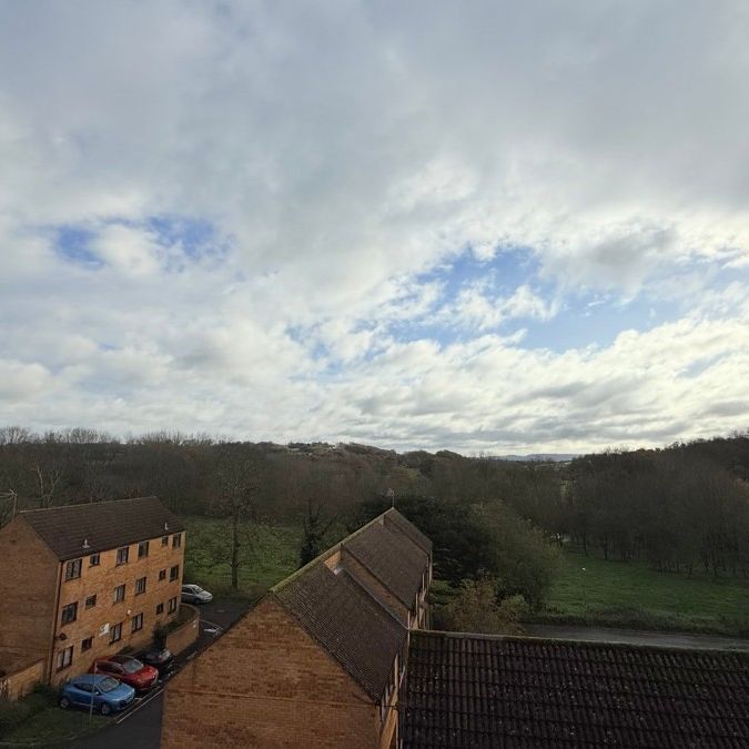 Newton Road, Yeovil, Somerset - Photo 1