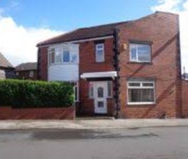 Portlands, Fairfields Avenue Bramley - Photo 2