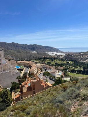 Alquiler de estudio en La Envía - Photo 1