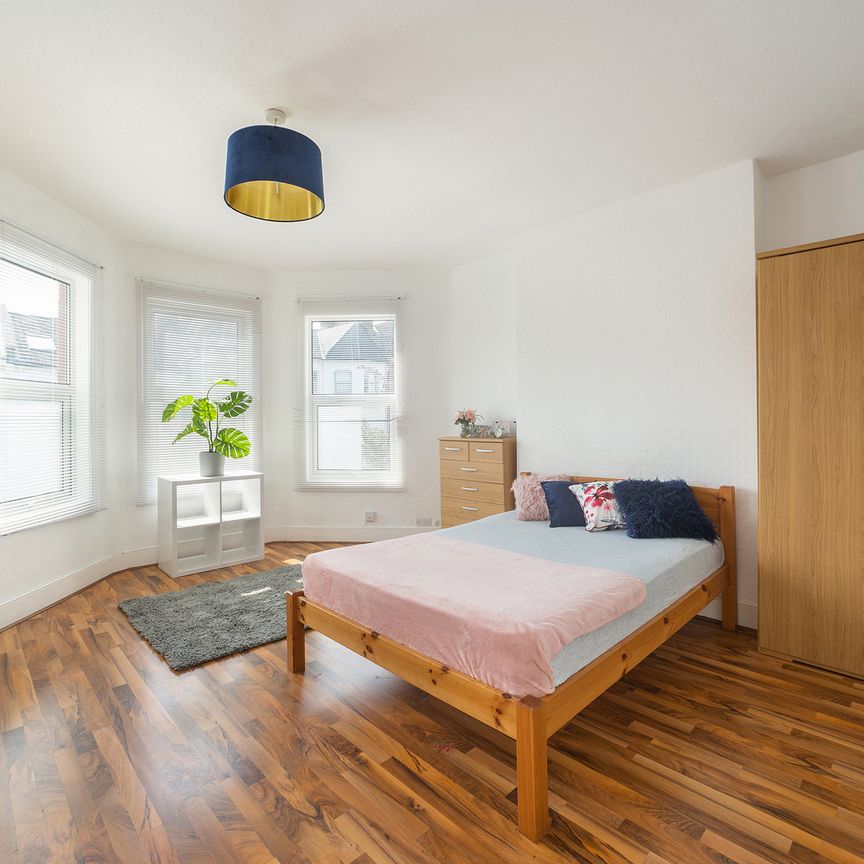 🏡 An Amazing Property in Haringey - Must be Seen! 🏡 - Photo 1
