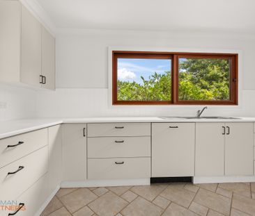 7 Glynn Street, Hughes ACT 2605 - House For Rent | Domain - Photo 2