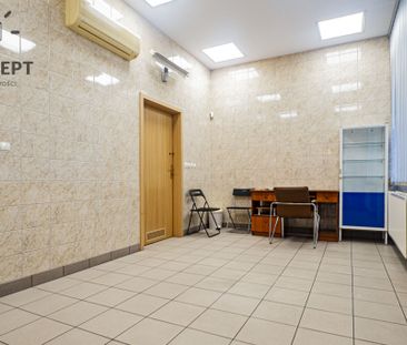 Gabinet w prywatnej przychodni - Zdjęcie 3