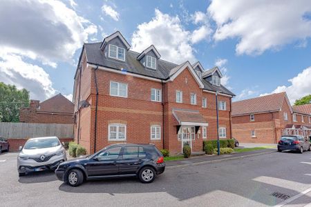 2 bedroom flat to rent - Photo 4