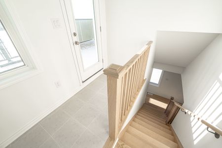 For Lease - 7 Sweet Pear Street, Markham, Ontario - Photo 3