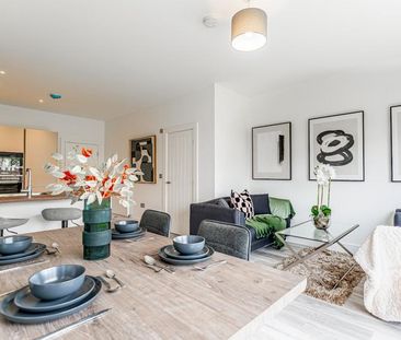 4 bedroom semi-detached house to rent - Photo 1