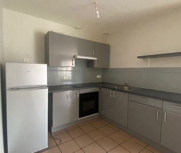 Location Appartement 3 pièces 68m² - Photo 4