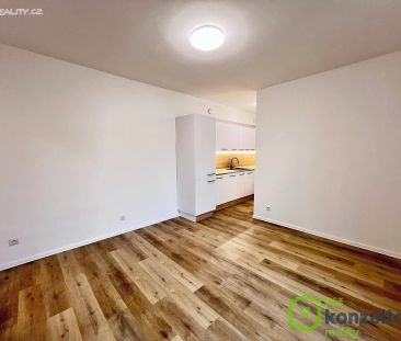 Pronájem bytu 2+kk 45 m² - Photo 5