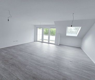 Neubau/Erstbezug nach DG-Ausbau: Tolle 2-Zimmer-Wohnung mit West-Ba... - Photo 5