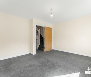 King Edward Avenue - Photo 3
