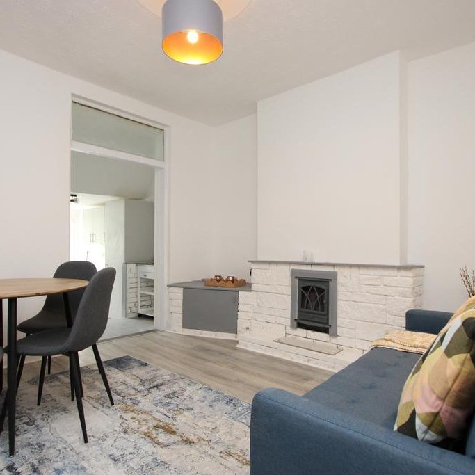 1 bedroom in a house share to rent - Photo 1