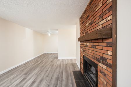 16103 - 102 Avenue, Edmonton, AB - Photo 2