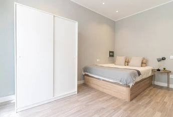 Carrer de Prats de Molló, Barcelona, Catalonia 08021