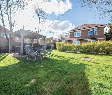 Swakeleys Road, Ickenham, UB10 - Photo 4