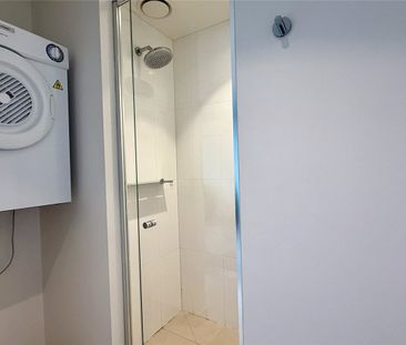 3709/45 Clarke Street - Photo 2