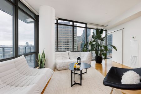 For Lease - 832 Bay Street Unit# 2103, Toronto, Ontario - Photo 2