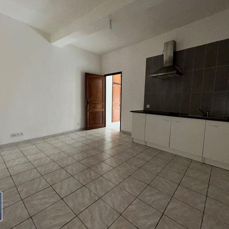 Location Appartement 2 pièces 29m² CARPENTRAS 84200 - Photo 3