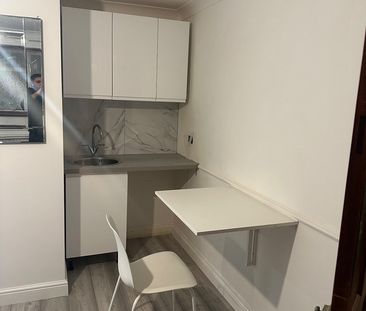 Studio Flat, Studio, E16 - Photo 5