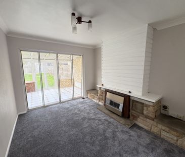 Melvyn Close, Waltham Cross, Goffs Oak - Photo 1