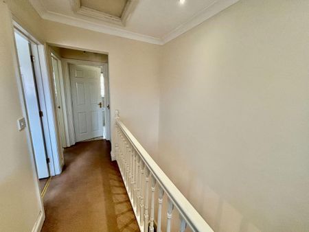 2 bedroom terraced house to rent - Photo 4