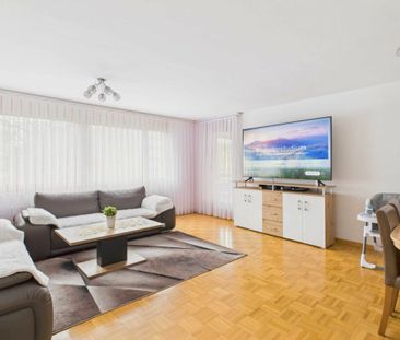 Grosszügige 4.5-Zimmerwohnung mit Balkon - Photo 1