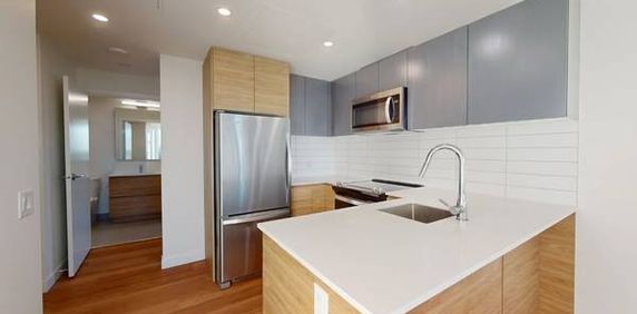 1 MONTH FREE (Jan 2025) - 2 Bed 2 Bath Available - Photo 2