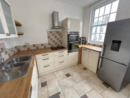 High Street, Honiton - Photo 5