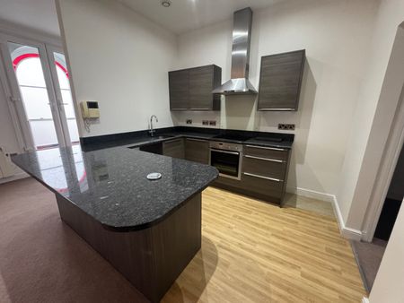 2 bedroom apartment to rent - Photo 4