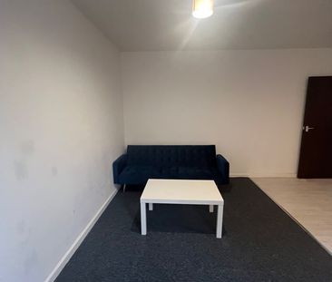 1 Bed Flat, Ida Street, E14 - Photo 5