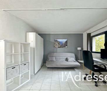 Location appartement 1 pièce, 25.00m², Marseille 05 - Photo 2