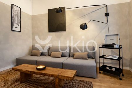 Apartamento de alquiler en Carrer de Sant Antoni Maria Claret, El Camp d'en Grassot i Gràcia Nova - Photo 4